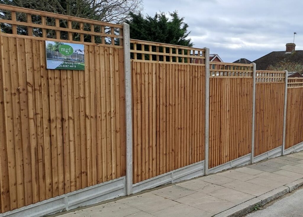 Fencing Finchley – Professional Fence Installation & Garden Fencing in Finchley